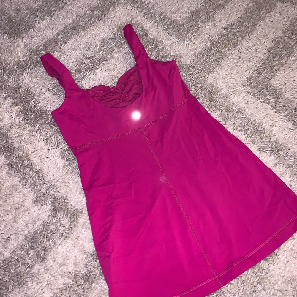 Lululemon Fuchsia Aria Tank